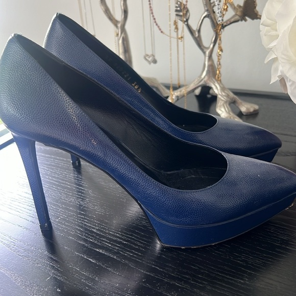 Saint Laurent shoes - Picture 5 of 7